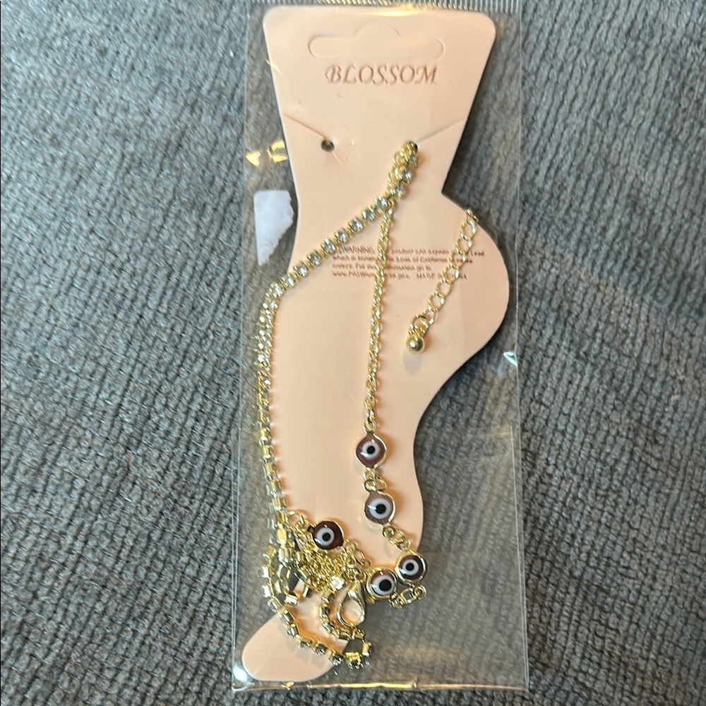 NIP Blossom Gold Evil Eye Necklace Set​